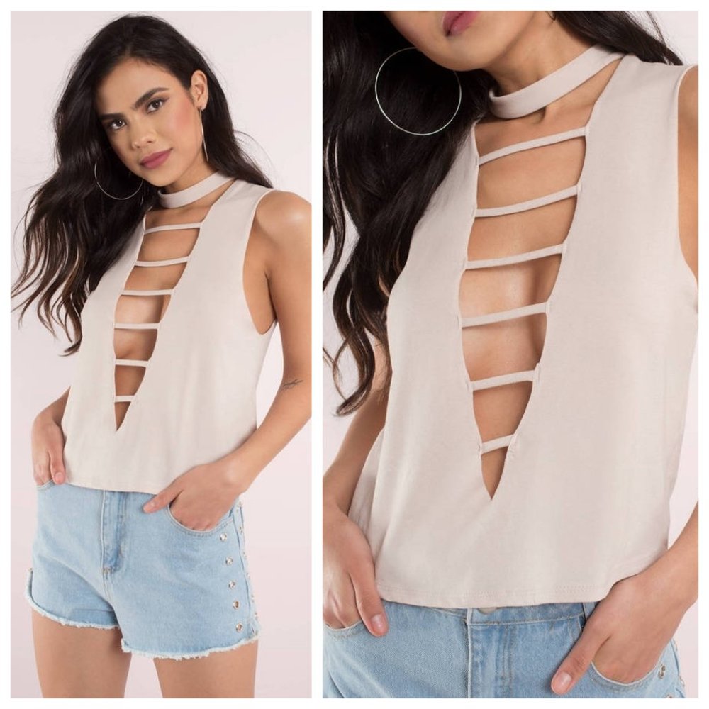 Tobi Beige Lily Choker Ladder Cutout Tank Crop Top